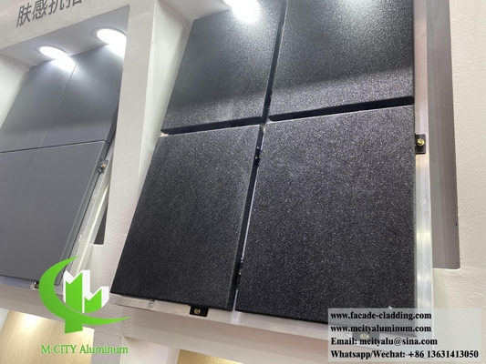 Cappotto in alluminio massiccio lamiera di metallo PVDF Rivestimento anti ruggine resistente per facciata esterna