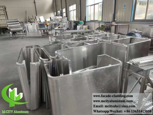Sistema di facciata di lamiera di alluminio con rivestimento metallico esterno rivestito in polvere da 3 mm