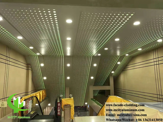 Architettura pannelli di parete metallici per soffitti, facciate, rivestimenti murali, decorazioni, disegni perforati