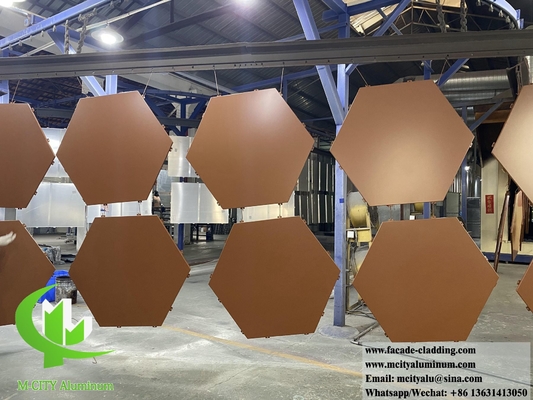 Pannello di parete in metallo Fogli di alluminio esagonale per rivestimento di facciata Spessore 2 mm