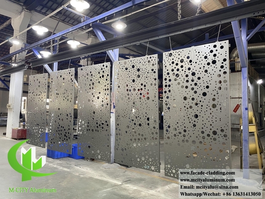 Perforazione di lamiere di alluminio a schermo metallico per il sistema di facciate di rivestimento murale