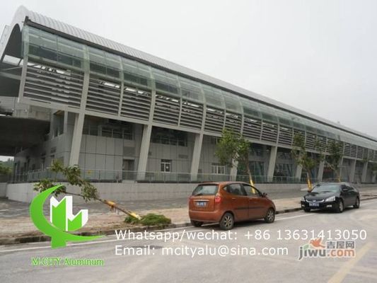 Prezzo buono Anodizzato di forma ovale 6063-T5/T6 Legatura di alluminio aerofoil Louver per facciata muro tenda in linea