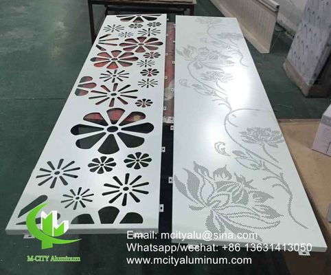 Prezzo buono Pannello di rivestimento in alluminio perforato verniciato a polvere con colori RAL personalizzati e design tagliati al laser CNC in linea