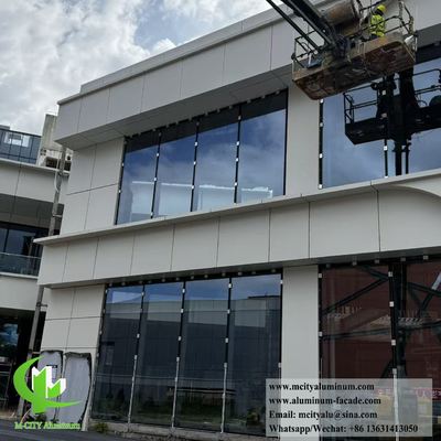 Prezzo buono Rivestimento di facciata in alluminio massello con rivestimento in PVDF e lega di alluminio della serie 3003 per modelli di perforazione personalizzati in linea