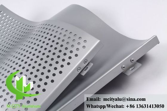 Prezzo buono Pareti di alluminio perforato Fassate metalliche in alluminio per soffitti in linea