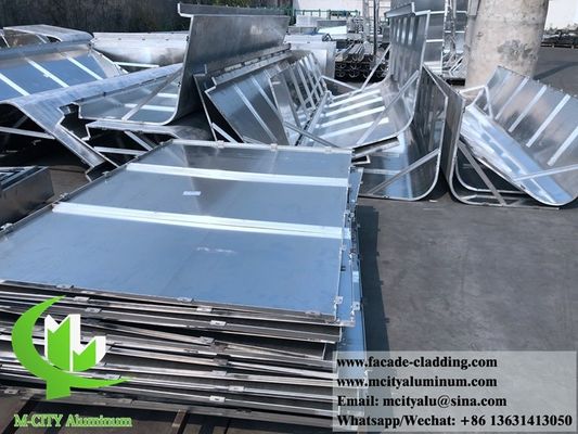 Prezzo buono Rivestimento di facciata in alluminio verniciato a polvere tagliato al laser con colori RAL personalizzabili per pannelli in alluminio massiccio per architettura in linea