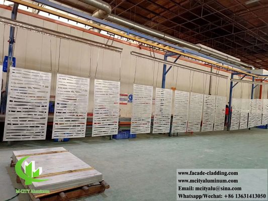 Prezzo buono Pannello in alluminio tagliato al laser verniciato a polvere con colori RAL personalizzati e dimensioni 1000x2000mm per rivestimento di facciata in linea